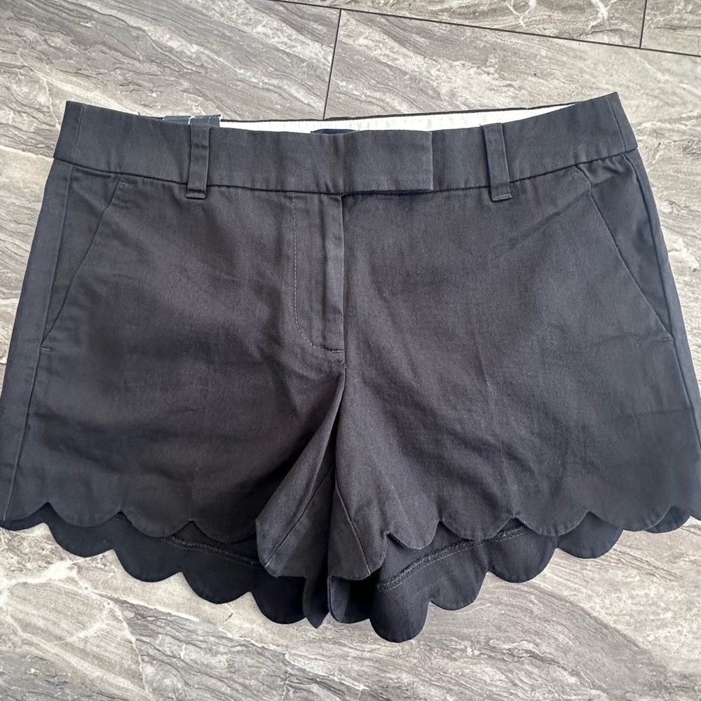J. Crew Women’s Linen-Cotton Scalloped Hem Shorts Black 4” Inseam Size 6 NWT